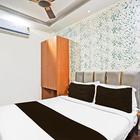 Twamev Residency Hotel New Delhi Ngoại thất bức ảnh